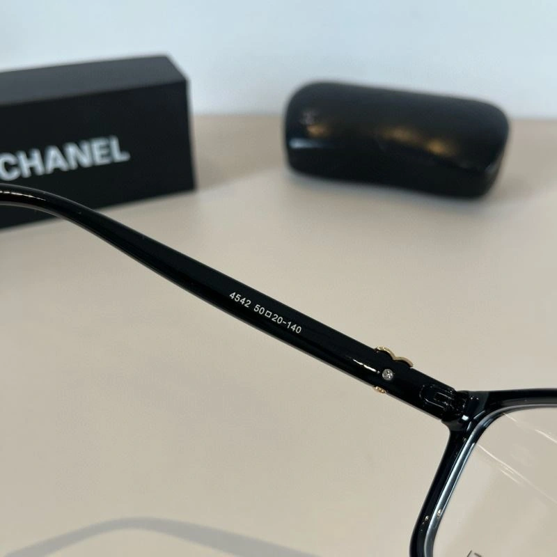 Chanel Sunglasses Refined 278222