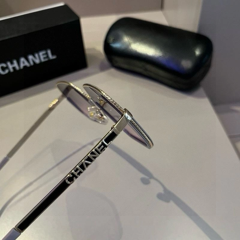 Chanel Sunglasses Stylish 278239