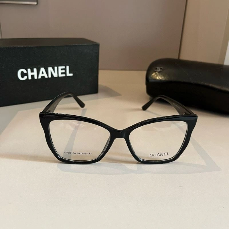 Bold Chanel Sunglasses 278241