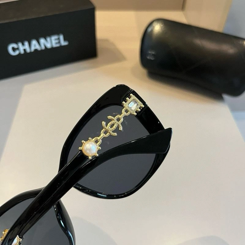 Casual Chanel Sunglasses 278234