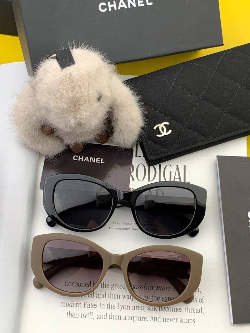 Chanel Sunglasses UrbanChic 278189