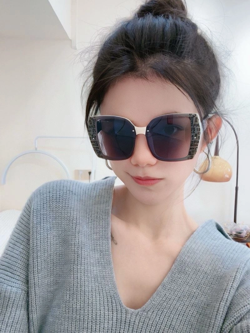 Refined Chanel Sunglasses 278182
