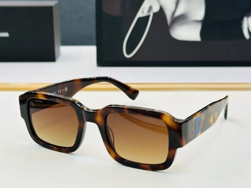 Seasonal Chanel Sunglasses 278203