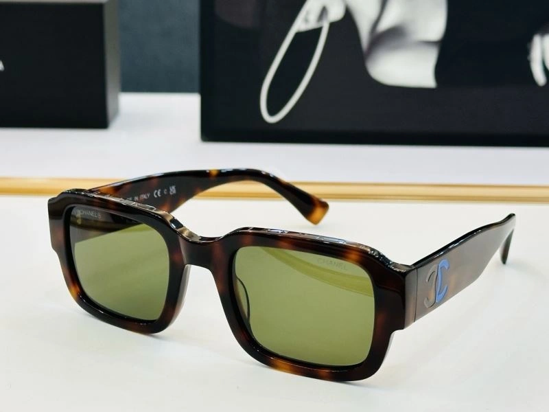 Seasonal Chanel Sunglasses 278203