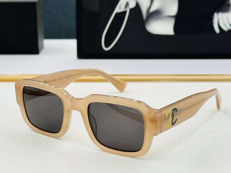 Seasonal Chanel Sunglasses 278203