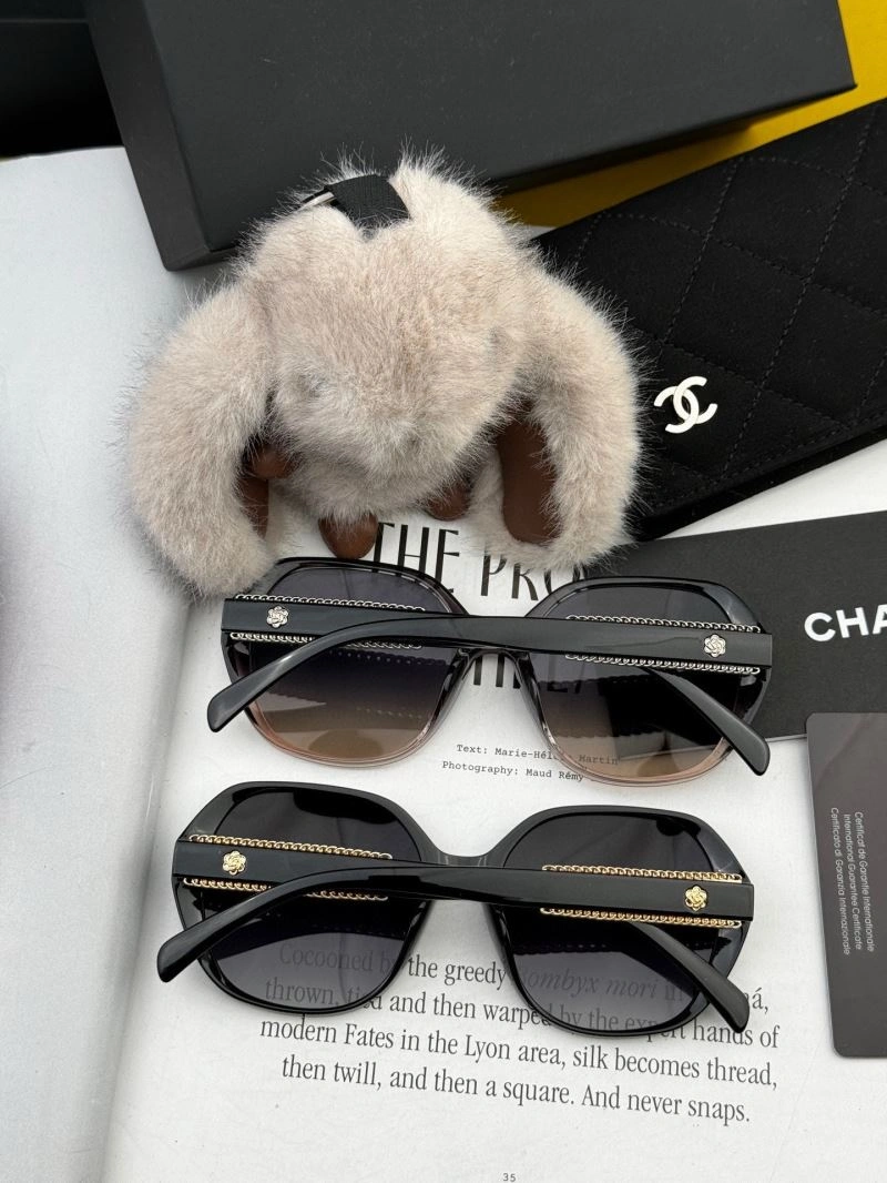 Chanel Sunglasses Bold 278183