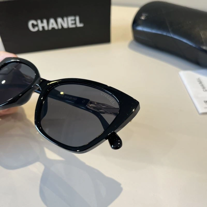 Vibrant Chanel Sunglasses 278170