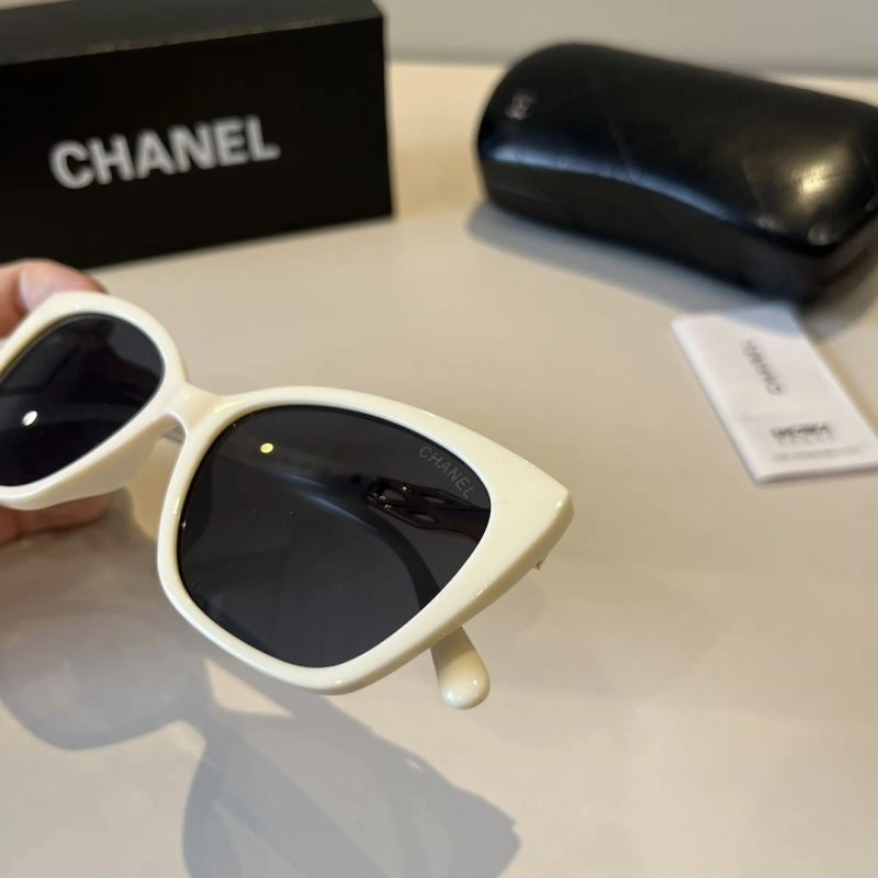 Chanel Sunglasses FashionForward 278176