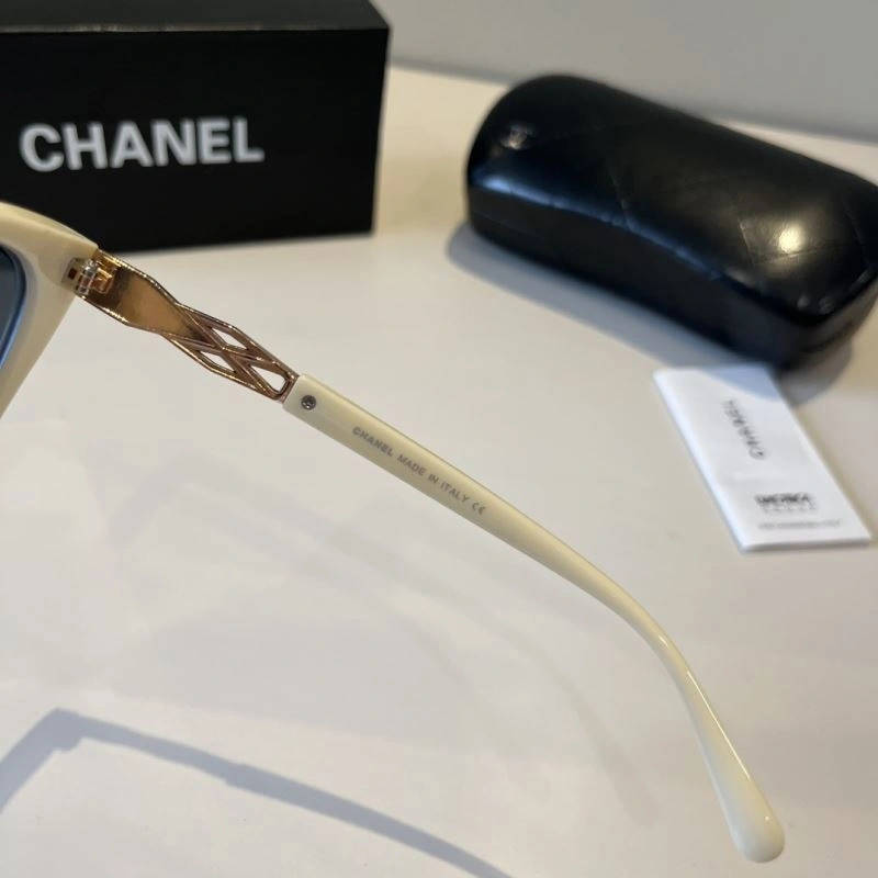 Chanel Sunglasses FashionForward 278176