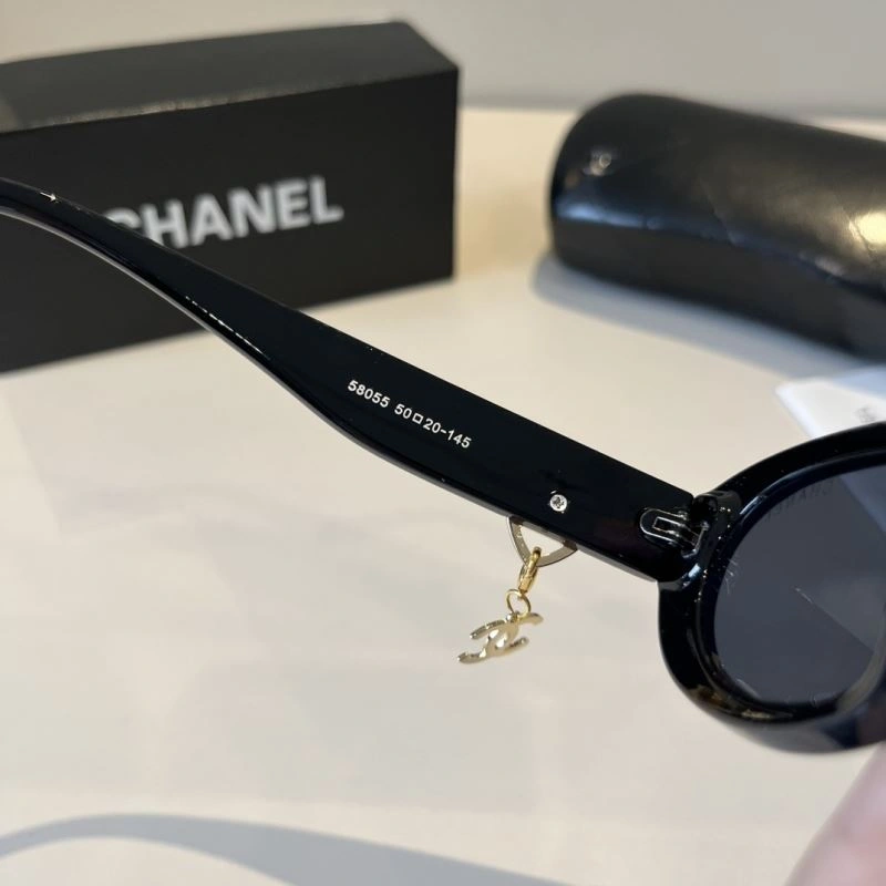 Chanel Sunglasses Refined 278197