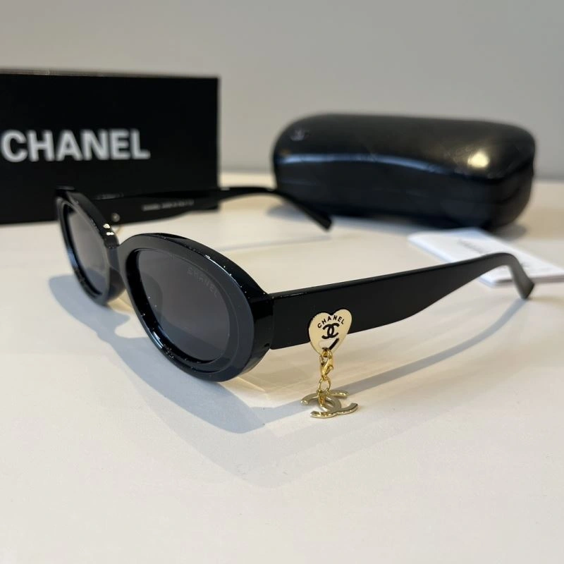 Chanel Sunglasses Refined 278197