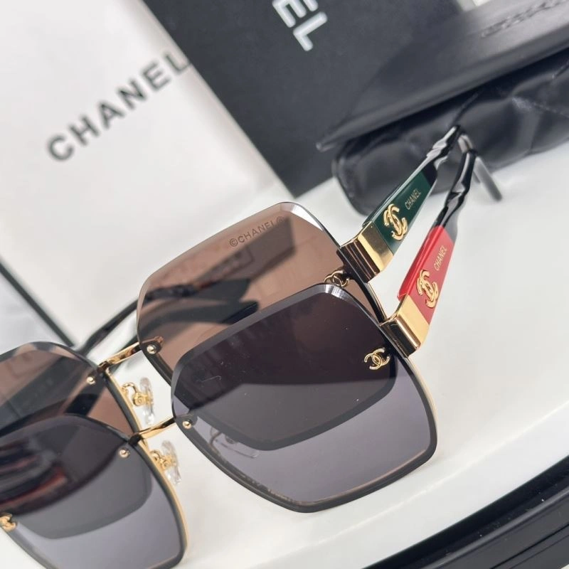 Chanel Sunglasses Chic 278194