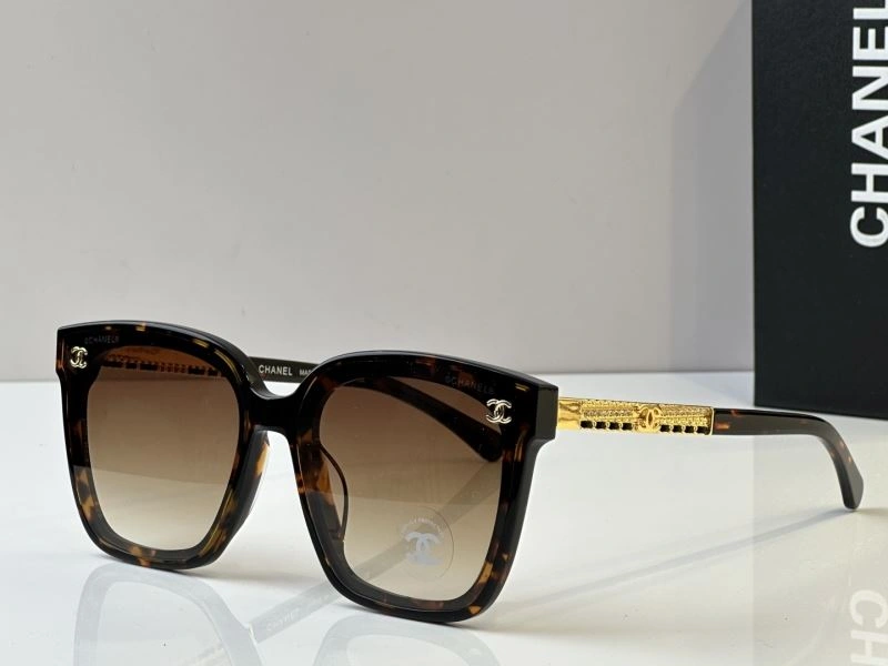 Chanel Sunglasses Compact 278581