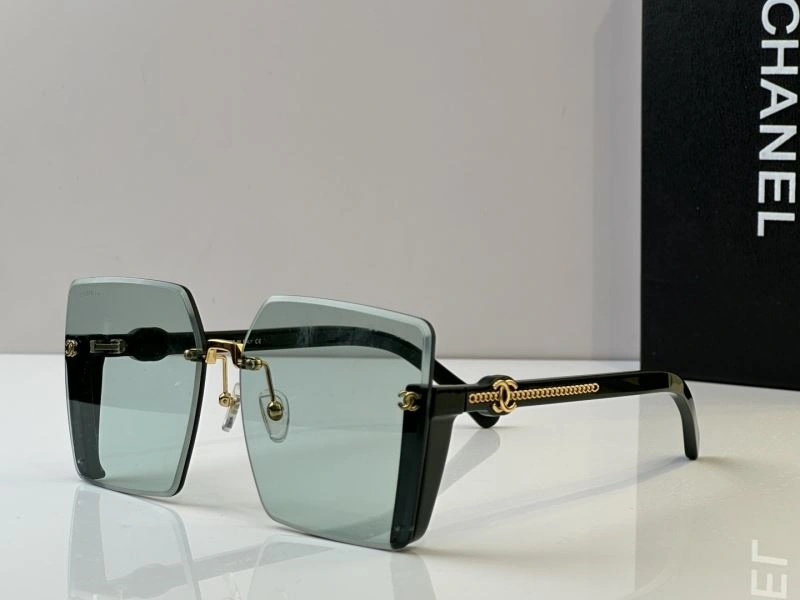Breathable Chanel Sunglasses 278569