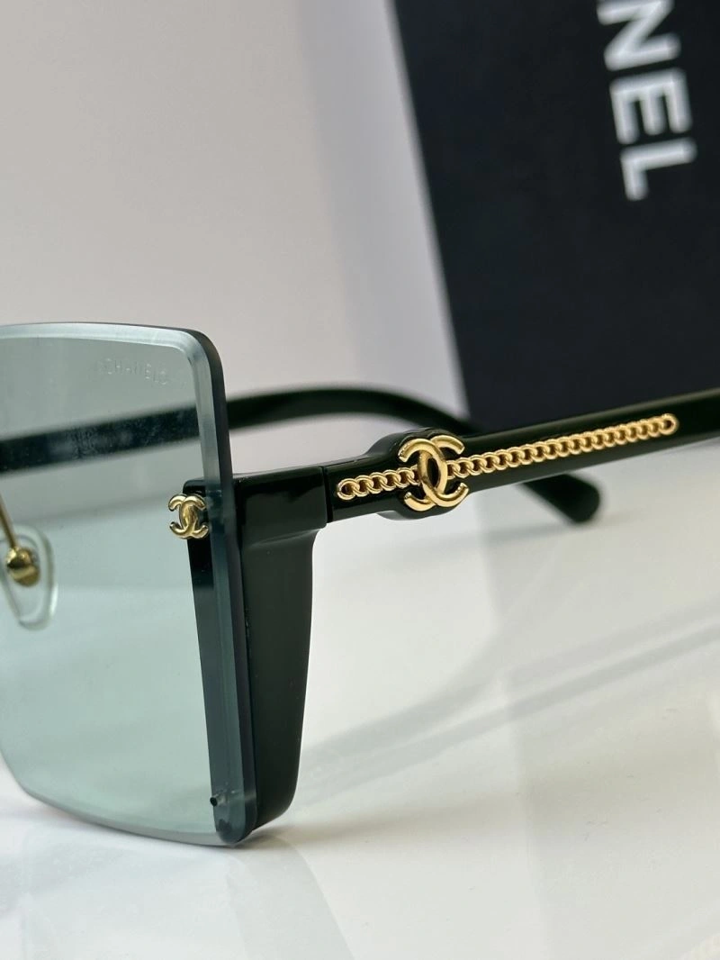 Breathable Chanel Sunglasses 278569