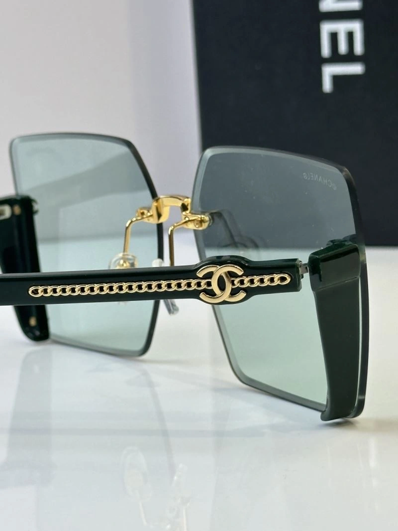 Breathable Chanel Sunglasses 278569