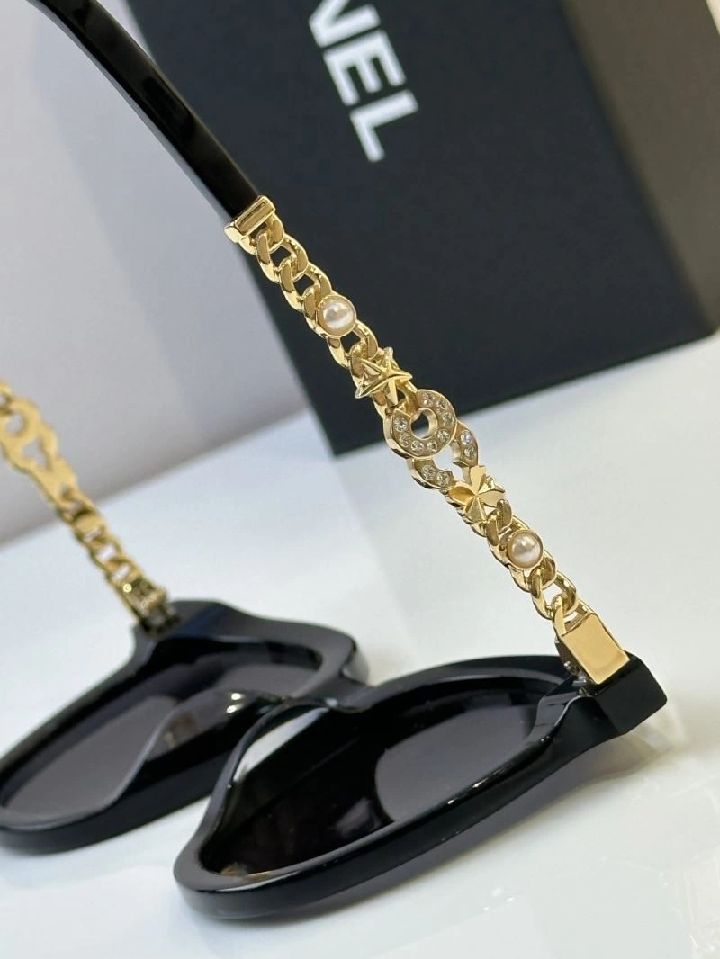 Functional Chanel Sunglasses 278563