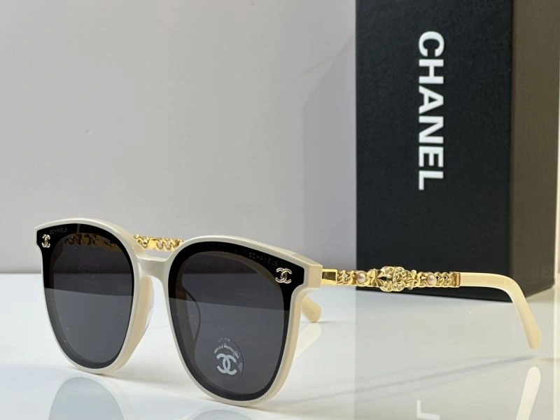 Functional Chanel Sunglasses 278563