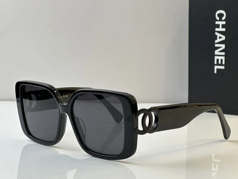Breathable Chanel Sunglasses 278561