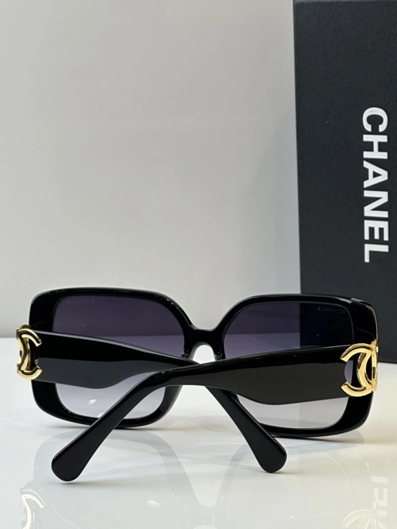 Breathable Chanel Sunglasses 278561