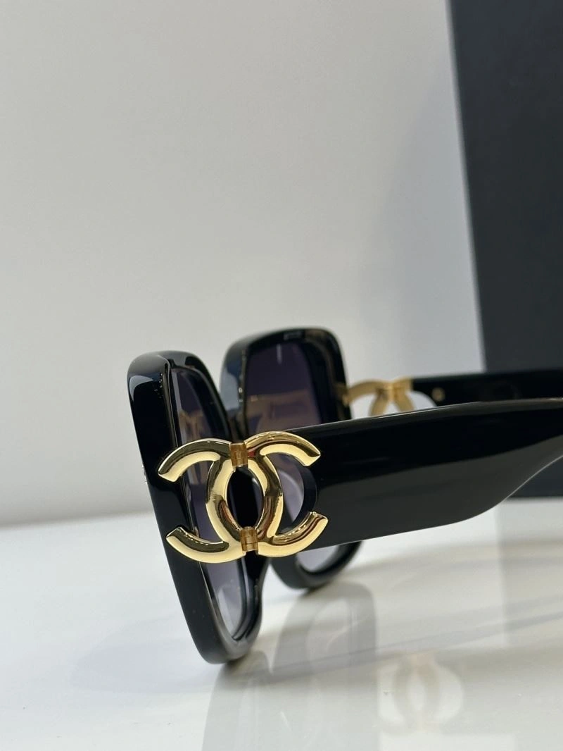 Breathable Chanel Sunglasses 278561
