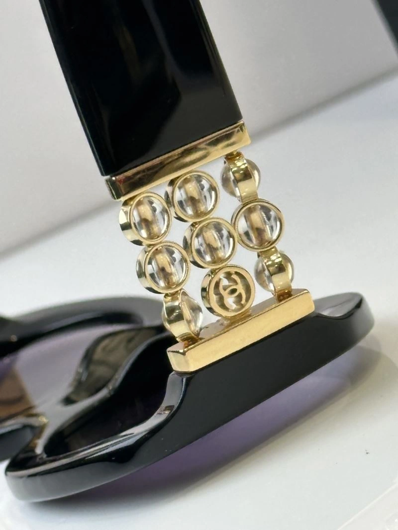 Stretchable Chanel Sunglasses 278562
