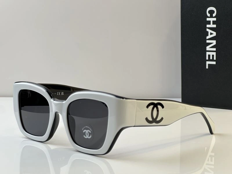 Chanel Sunglasses WaterResistant 278542