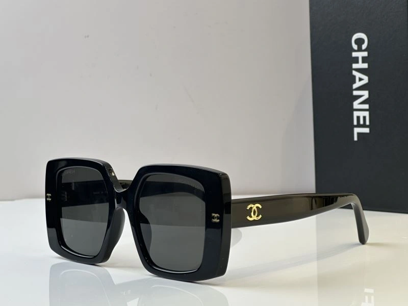 Casual Chanel Sunglasses 278541