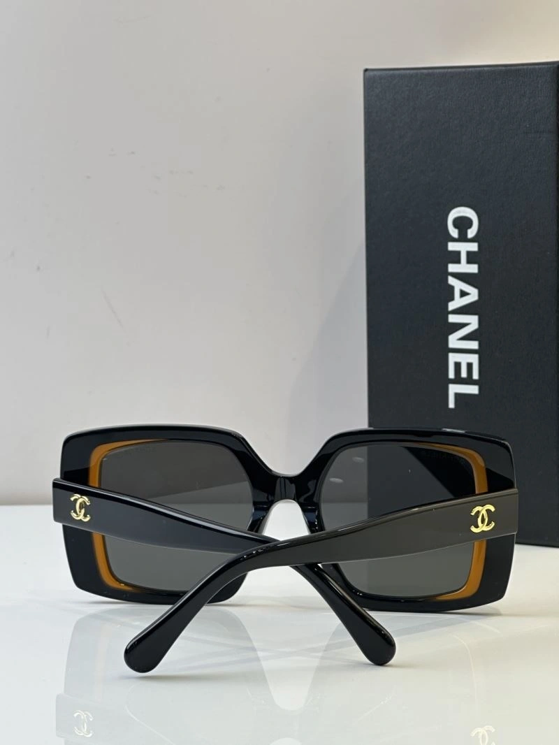 Casual Chanel Sunglasses 278541