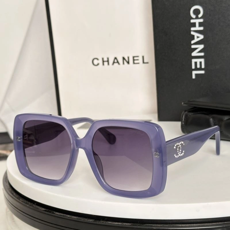 Chanel Sunglasses Versatile 278532