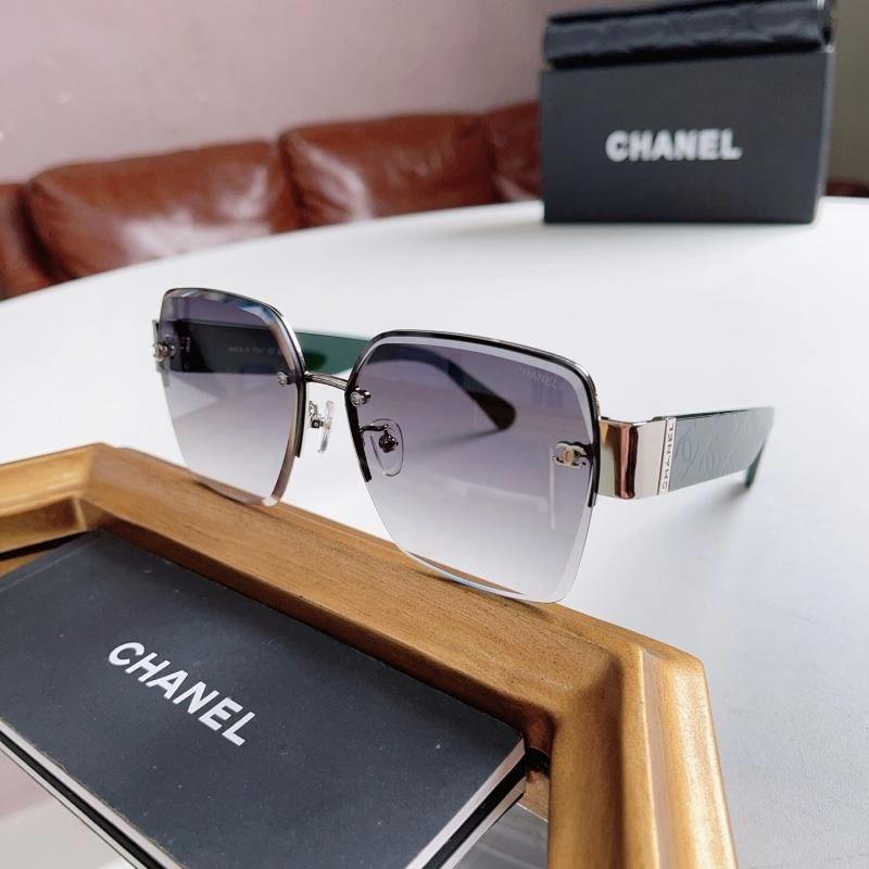 Packable Chanel Sunglasses 278539