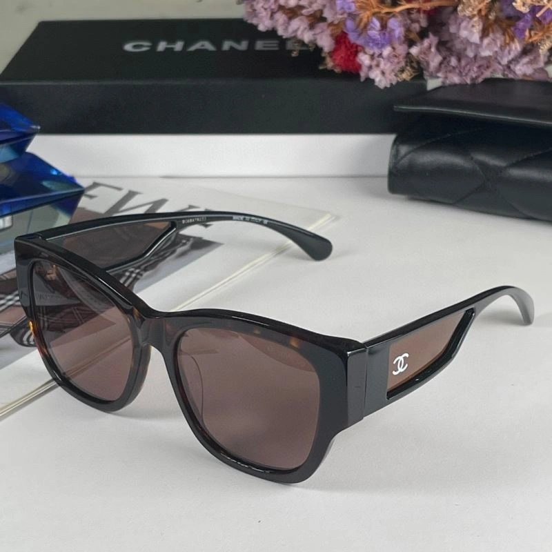 Attractive Chanel Sunglasses 278543