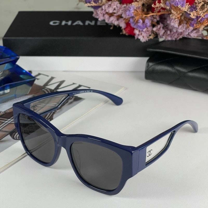 Attractive Chanel Sunglasses 278543