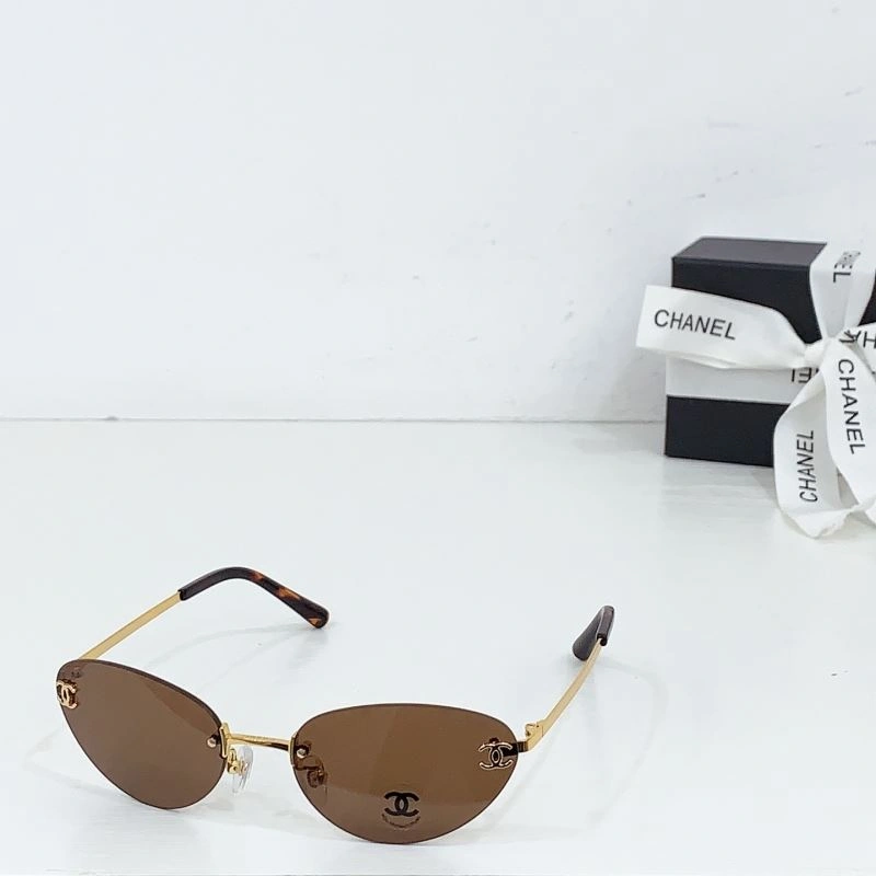 Breathable Chanel Sunglasses 278538