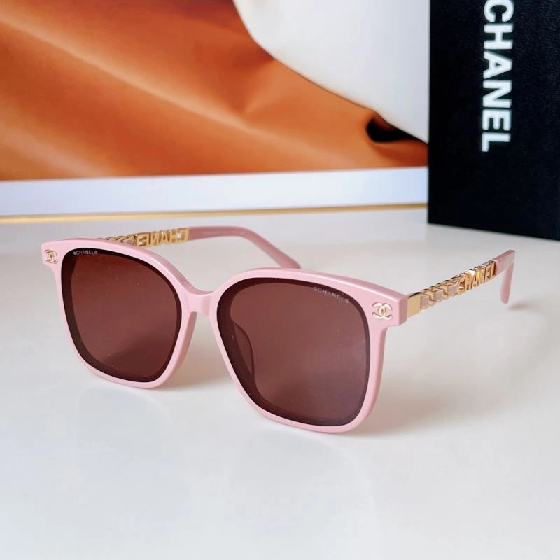 Trendsetting Chanel Sunglasses 278529