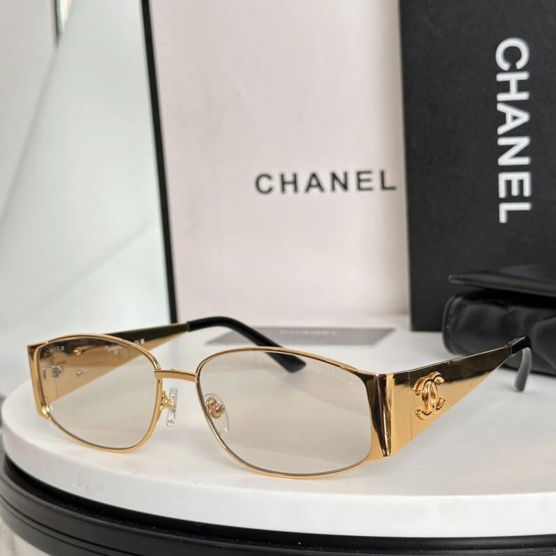Chanel Sunglasses Durable 278505