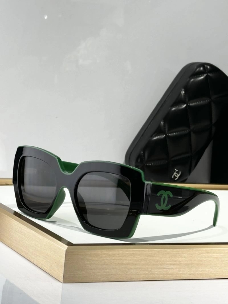 Sporty Chanel Sunglasses 278520