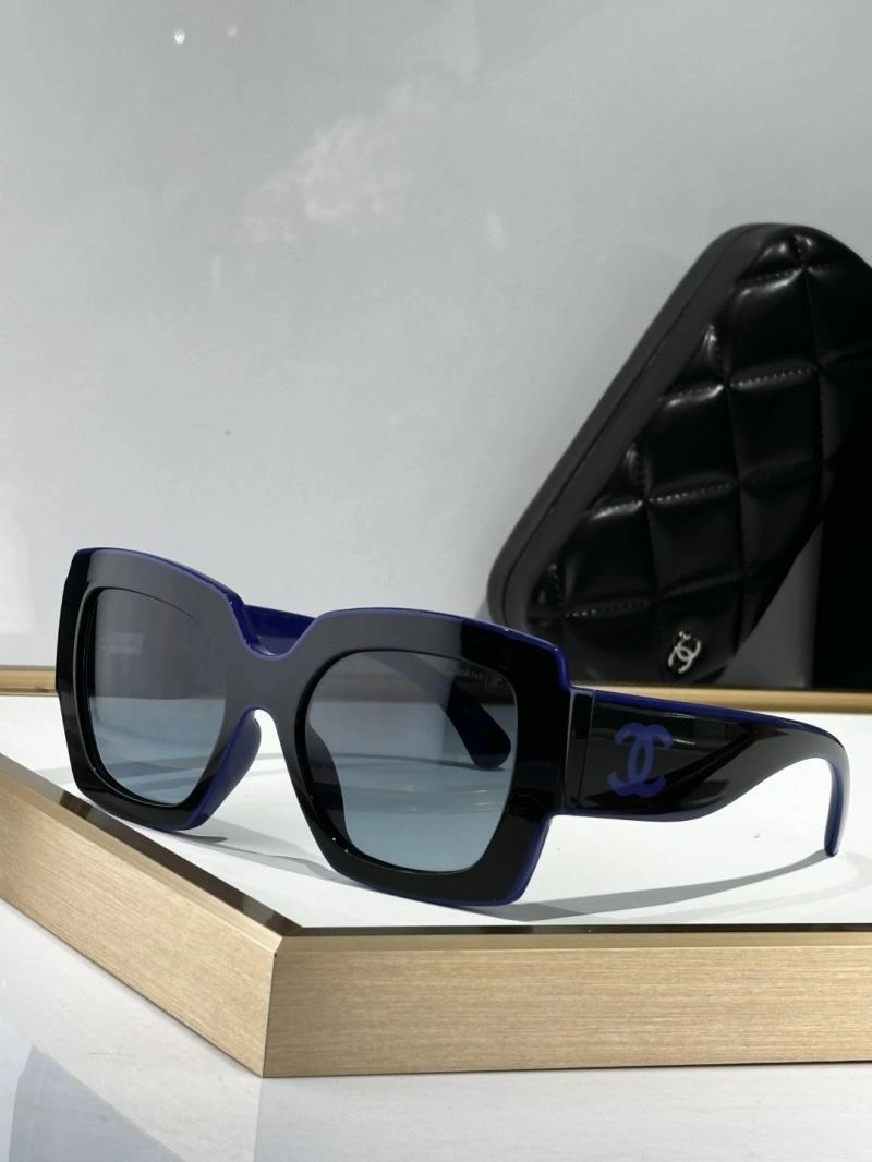 Sporty Chanel Sunglasses 278520