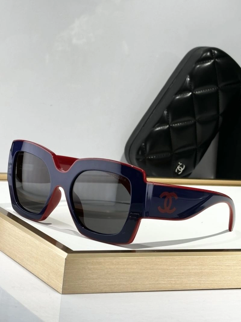 Sporty Chanel Sunglasses 278520