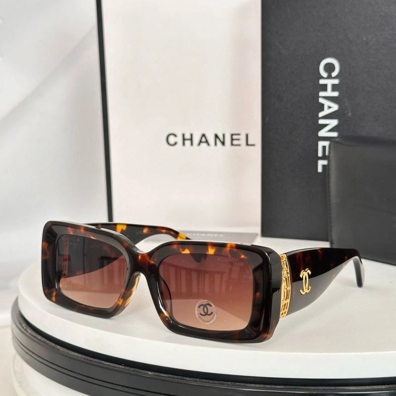 Seasonal Chanel Sunglasses 278517