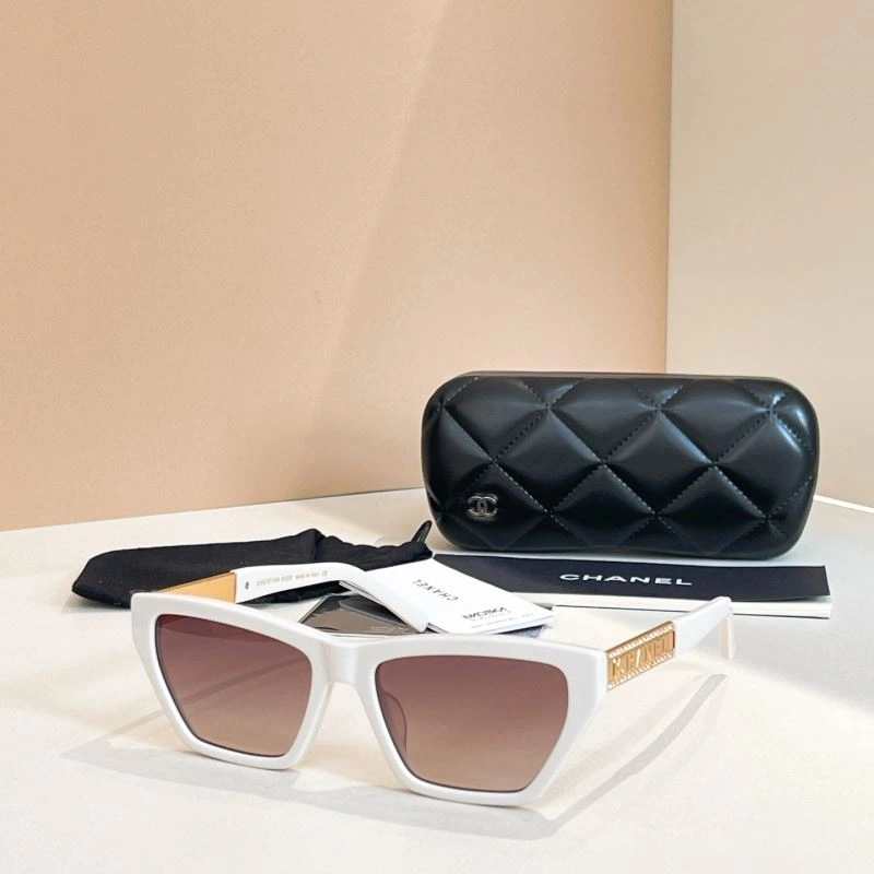 Chanel Sunglasses MoistureWicking 278455