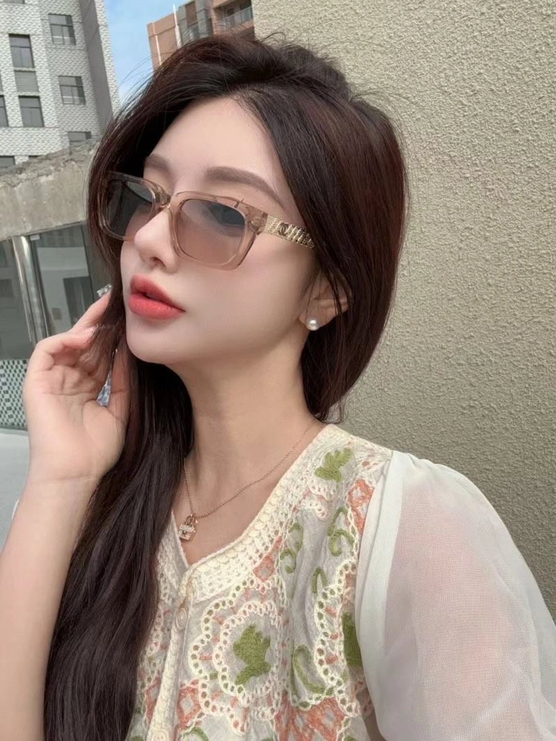 Chanel Sunglasses EyeCatching 278479