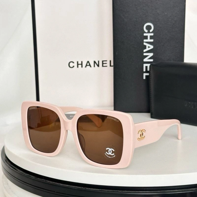 Chanel Sunglasses Trendsetting 278456
