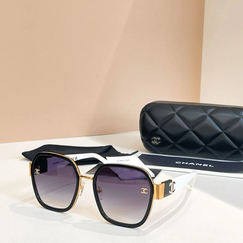 Breathable Chanel Sunglasses 278459