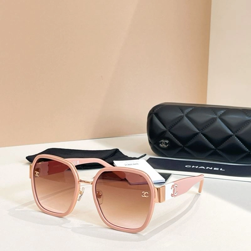 Breathable Chanel Sunglasses 278459