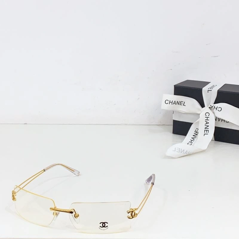 Chanel Sunglasses Bold 278453