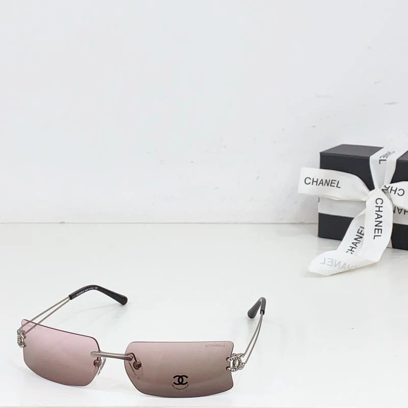 Chanel Sunglasses Bold 278453