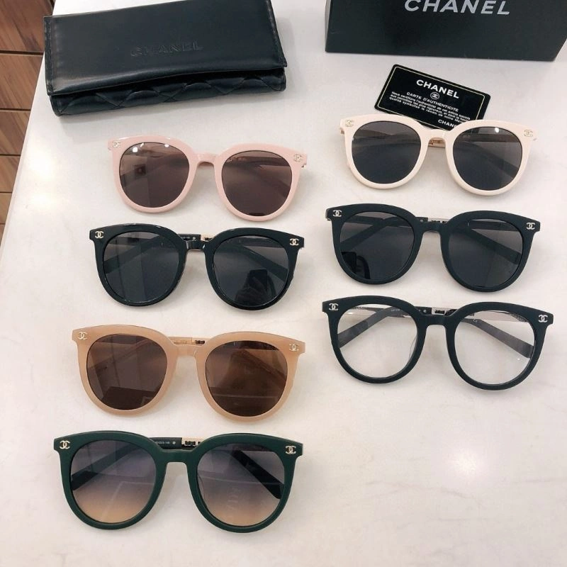 Packable Chanel Sunglasses 278452