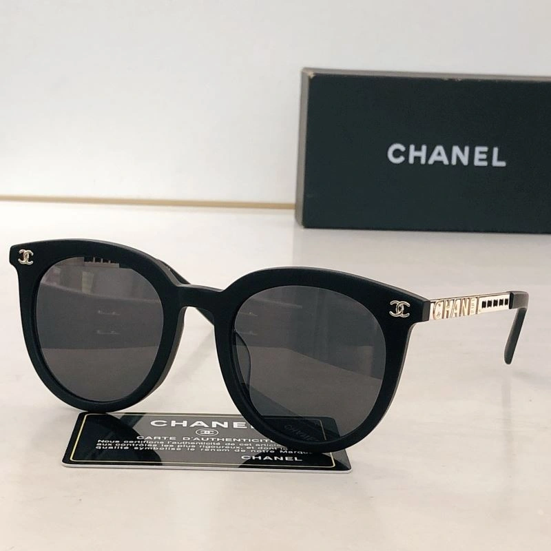 Packable Chanel Sunglasses 278452