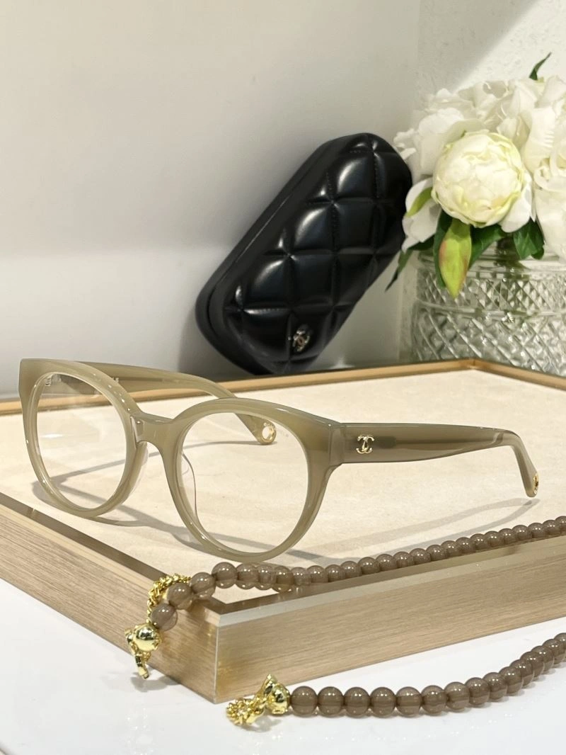 Chanel Sunglasses Minimalist 278470